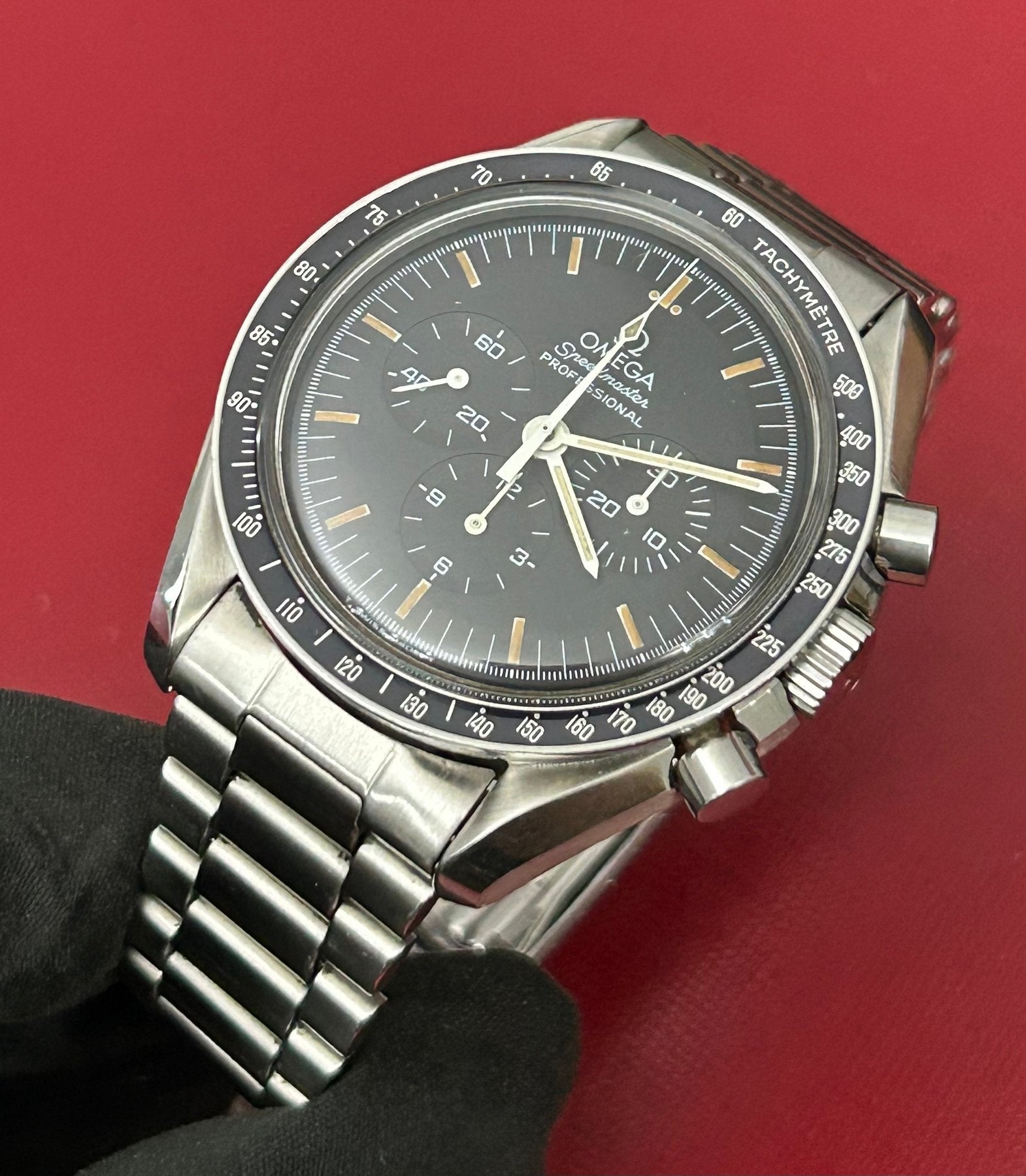Omega - Speedmaster Moonwatch 861 Apollo XI Yellow - 1450808 - Mężczyźni - 1980-1989