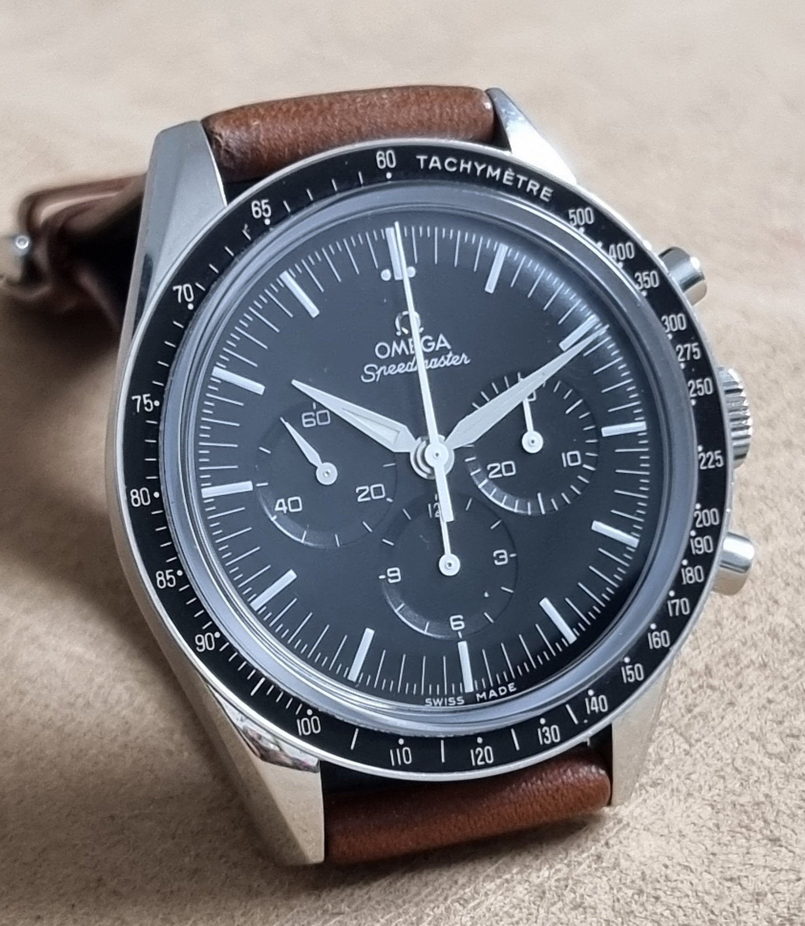 Omega - Speedmaster - 311.32.40.30.01.001 - Mężczyźni - 2000 - 2010
